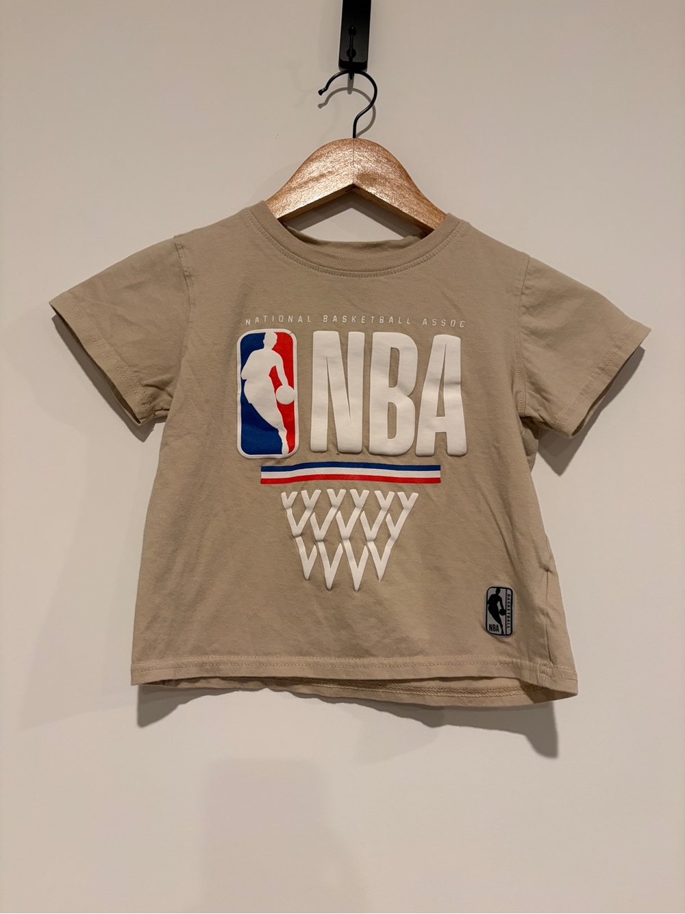 NBA Size 4 Tan Toddler Kids Graphic Basketball Logo Short Sleeve T-Shirt